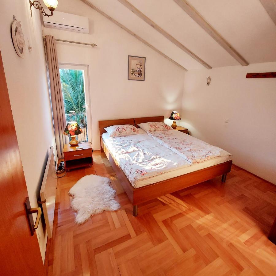 Apartment Sun View Mali Losinj Exterior photo