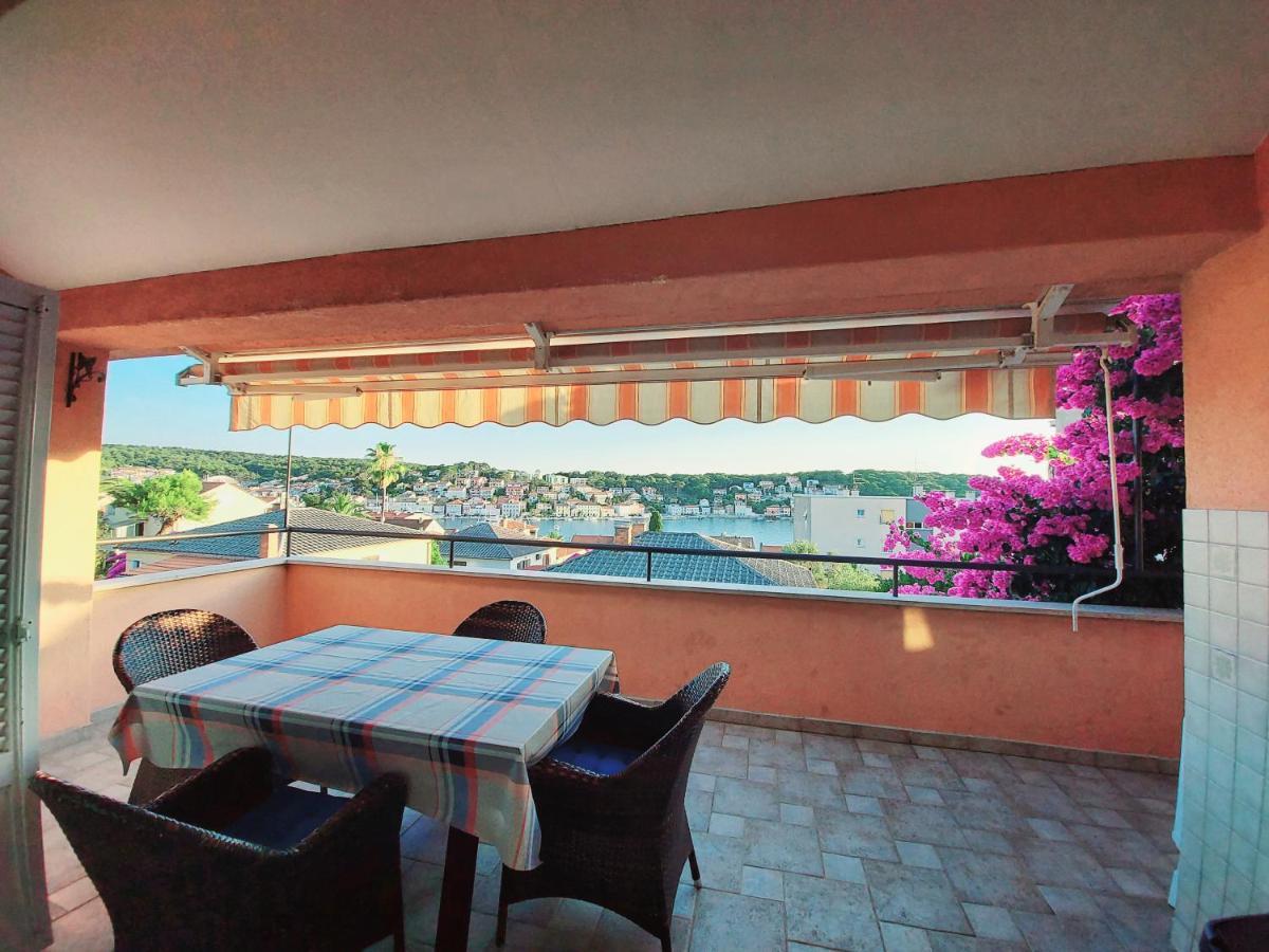 Apartment Sun View Mali Losinj Exterior photo