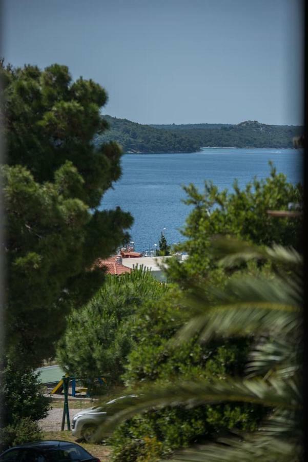 Apartment Sun View Mali Losinj Exterior photo